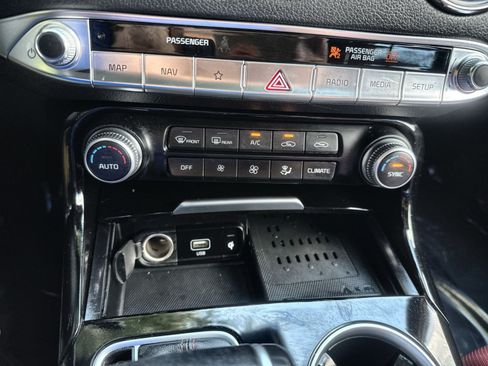 Used 2023 Kia Stinger GT-Line w/ Sun & Sound Package AWD/4WD image 22