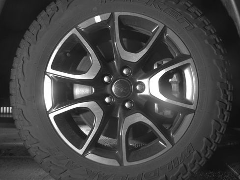 Used 2025 Jeep Compass Trailhawk image 13