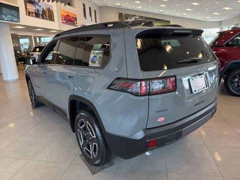 New 2026 Jeep Cherokee Laredo AWD/4WD image 5