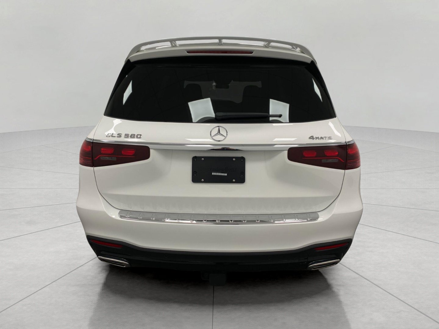 Certified 2026 Mercedes-Benz GLS 580 4MATIC image 5