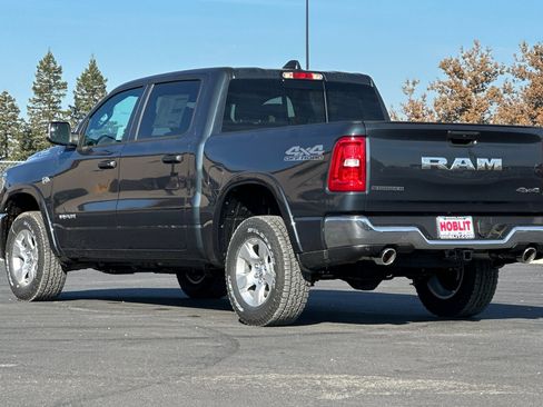 New 2026 RAM 1500 4x4 Crew Cab image 5
