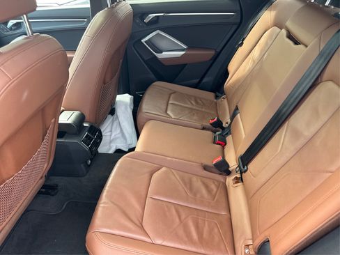 Used 2021 Audi Q3 2.0T Premium Plus w/ Premium Plus Package image 10