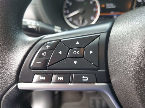 Used 2024 Nissan Sentra SV FWD image 26