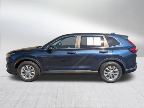 Used 2025 Honda CR-V LX image 2