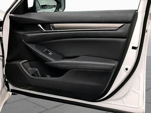 Used 2020 Honda Accord LX image 22