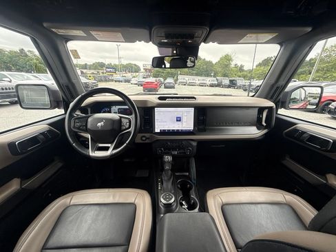 Used 2023 Ford Bronco Wildtrak AWD/4WD image 7