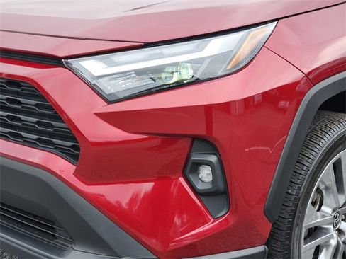 Used 2024 Toyota RAV4 XLE Premium image 7