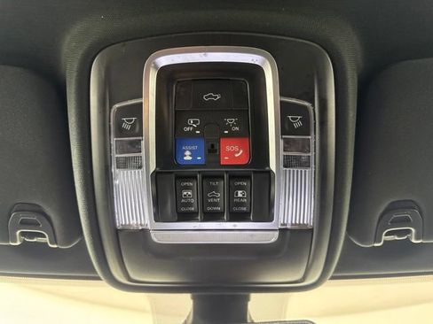 Used 2022 RAM 3500 Laramie AWD/4WD image 14