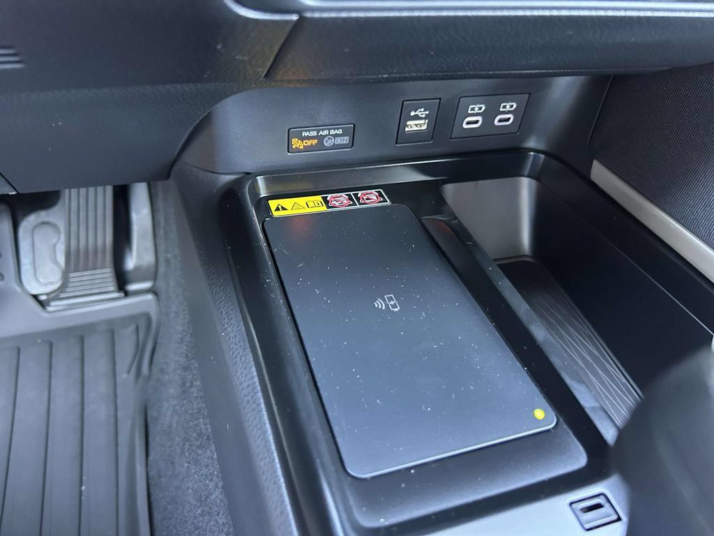 New 2026 Toyota Camry LE w/ Convenience Package FWD image 21