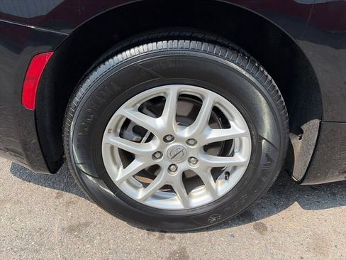 Used 2025 Chrysler Pacifica Select FWD image 16