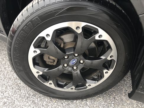 Certified 2023 Subaru Crosstrek 2.0i Premium image 35