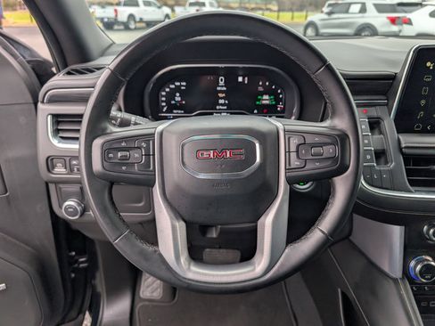 Used 2023 GMC Yukon SLT image 22