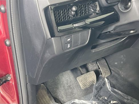 Used 2023 Honda CR-V EX-L image 10