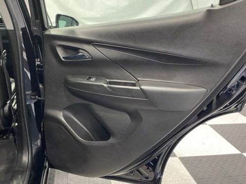 Used 2023 Chevrolet Bolt LT image 24