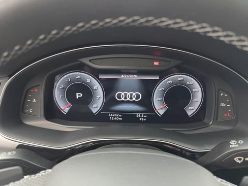 Used 2021 Audi SQ8 Prestige AWD/4WD image 21