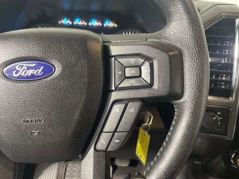 Used 2015 Ford F150 XLT w/ Equipment Group 302A Luxury AWD/4WD image 14