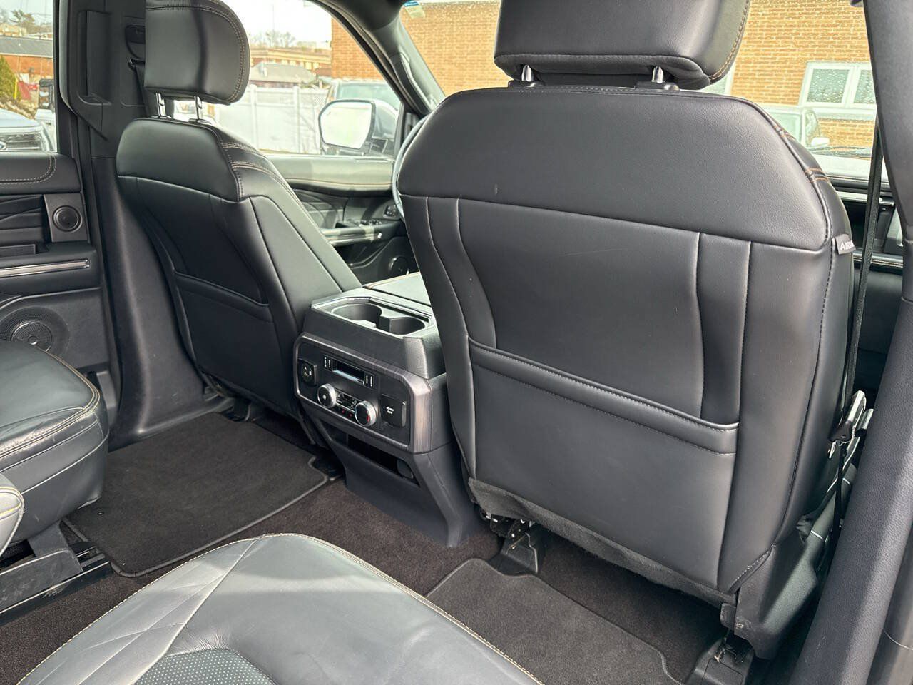 Used 2023 Ford Expedition Max Platinum AWD/4WD image 21