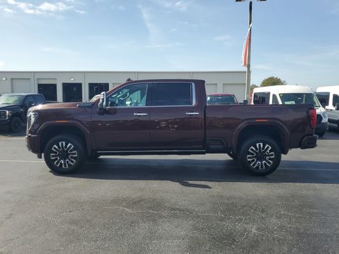 Used 2024 GMC Sierra 2500 Denali Ultimate image 6