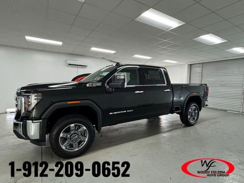 New 2026 GMC Sierra 2500 SLT image 1