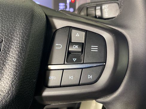 Used 2025 Ford Ranger XLT w/ Equipment Group 301A High AWD/4WD image 9