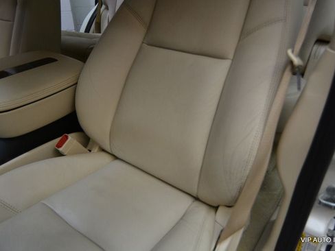 Used 2007 Cadillac Escalade AWD w/ Information Package image 25