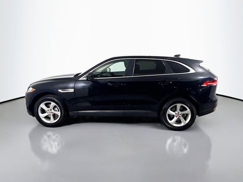 Used 2020 Jaguar F-PACE Premium image 6