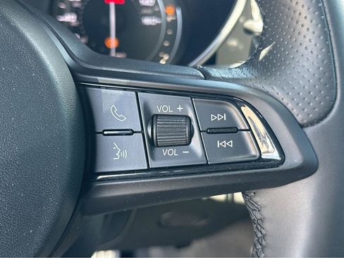 Used 2023 Alfa Romeo Giulia Ti RWD image 23