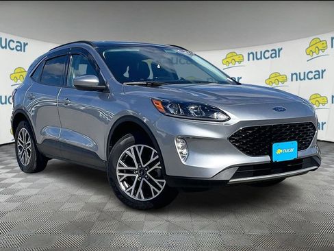 Used 2022 Ford Escape SEL w/ Technology Package AWD/4WD image 1
