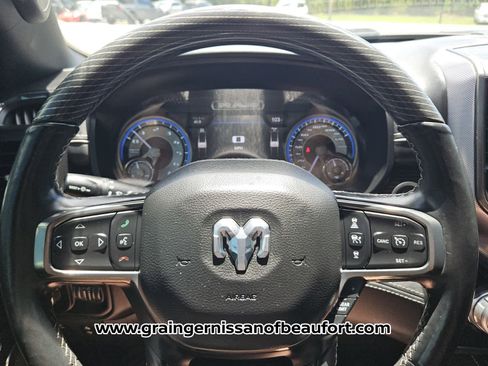 Used 2019 RAM 1500 Limited AWD/4WD image 11