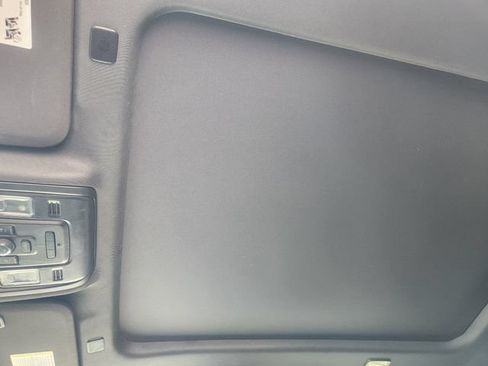 Used 2022 GMC Yukon AT4 AWD/4WD image 27