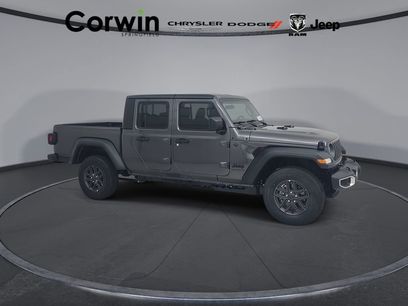 New 2026 Jeep Gladiator Sport
