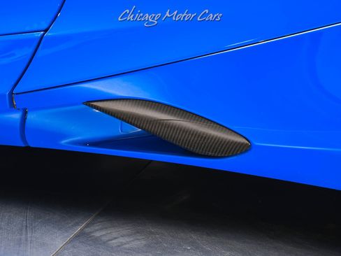 Used 2024 McLaren 750S Spider image 40