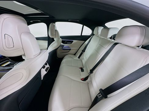 New 2026 Mercedes-Benz C 300 Sedan image 27
