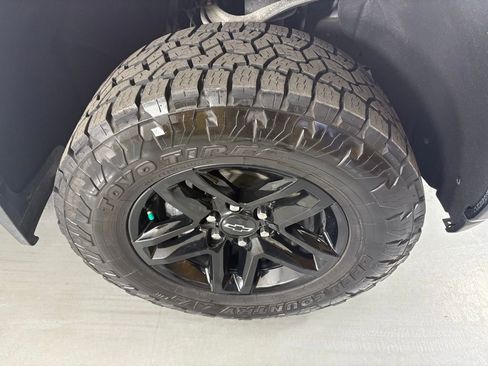 Used 2021 Chevrolet Silverado 1500 Custom Trail Boss image 19