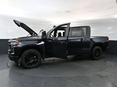 Used 2024 Chevrolet Silverado 1500 RST w/ Z71 Off-Road Package AWD/4WD image 27