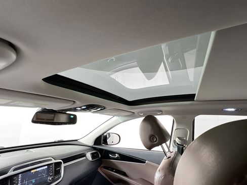 Used 2020 Kia Sorento SX image 23