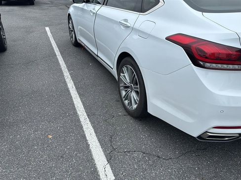 Used 2018 Genesis G80 3.8 w/ Option Group 03 RWD image 7