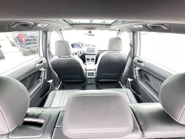 Used 2022 Volkswagen Tiguan SE R-Line AWD/4WD image 20