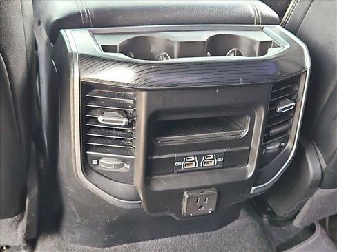 Used 2023 RAM 1500 Laramie AWD/4WD image 16