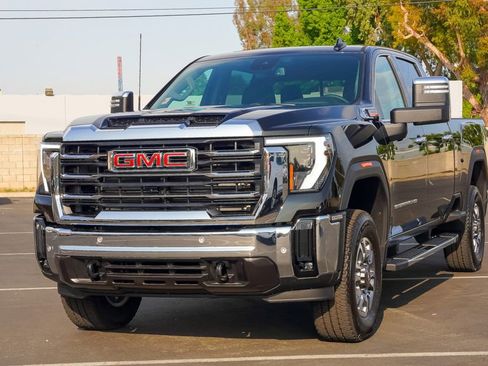 New 2025 GMC Sierra 2500 SLT w/ SLT Premium Package image 2