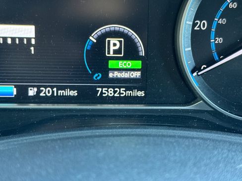 Used 2019 Nissan Leaf SV Plus w/ SV All Weather Package FWD image 35