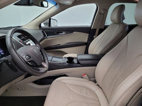 Used 2017 Lincoln MKX Reserve w/ Lincoln MKX Climate Package image 17