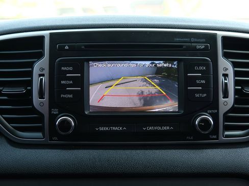 Used 2017 Kia Sportage LX FWD image 20