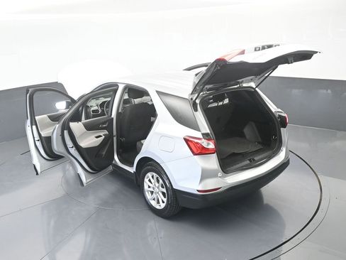 Used 2020 Chevrolet Equinox LS image 62