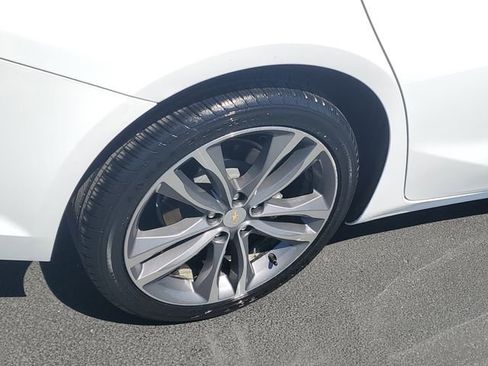 Certified 2022 Chevrolet Malibu Premier FWD image 5