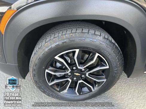 Certified 2023 Chevrolet TrailBlazer ACTIV w/ Convenience Package image 35