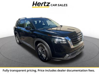 Used 2025 Nissan Pathfinder SV