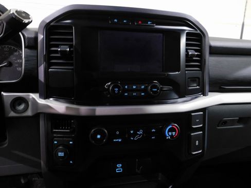 Used 2023 Ford F150 XLT w/ XTR Package image 42
