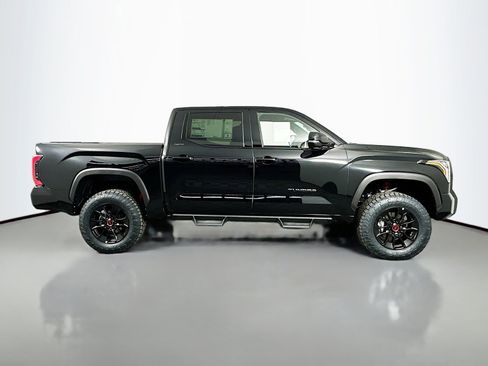New 2026 Toyota Tundra Limited AWD/4WD image 8