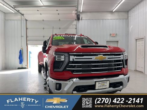 Used 2024 Chevrolet Silverado 3500 LTZ w/ LTZ Plus Package AWD/4WD image 1